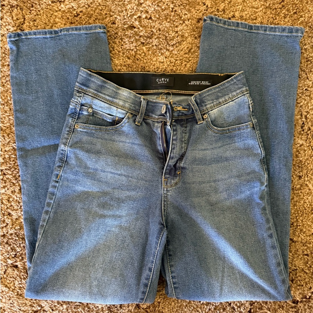 Blue Straight Leg Jeans with Classic Medium Wash